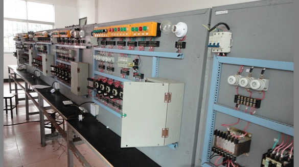 东莞大朗高级电工培训 数控机床维修的基本要求